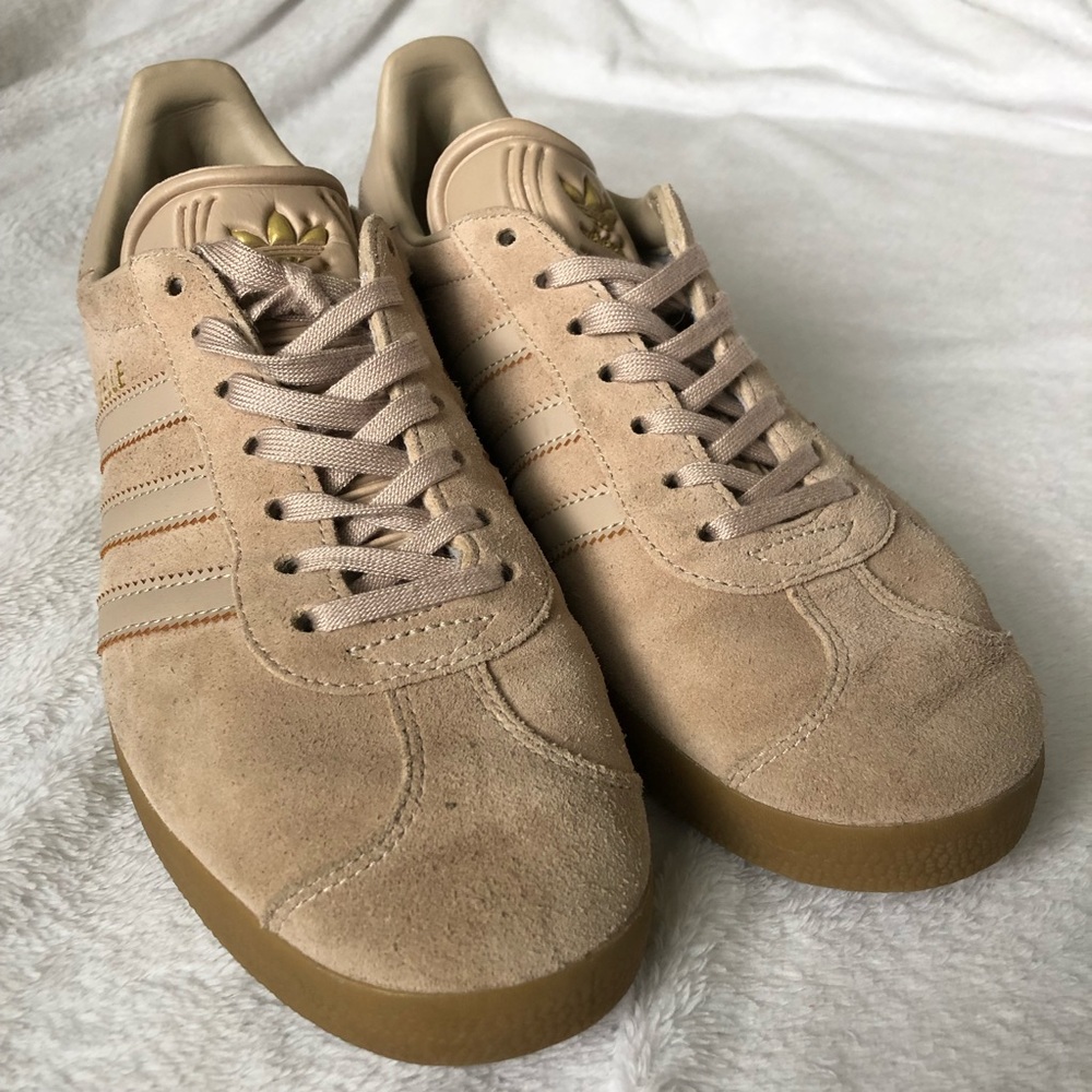 Adidas Gazelle Suede Sneakers in Blush Pink - Picture 2 of 8